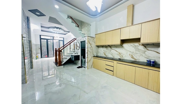 MẶT TIỀN KINH DOANH NGAY GÒ XOÀI, 50M2, 4 TẦNG 4PN GIÁ 6.1 TỶ